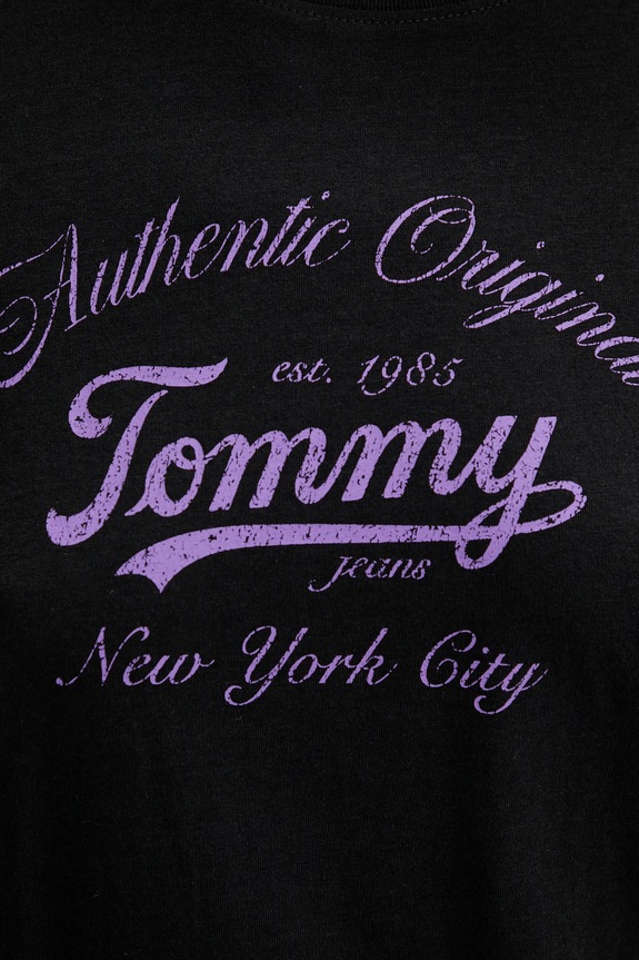 Μπλουζάκι Tommy Jeans DW0DW21404 μαύρο