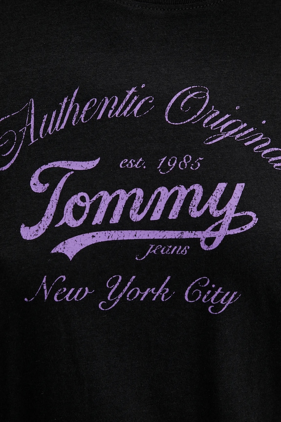 Μπλουζάκι Tommy Jeans DW0DW21404 μαύρο
