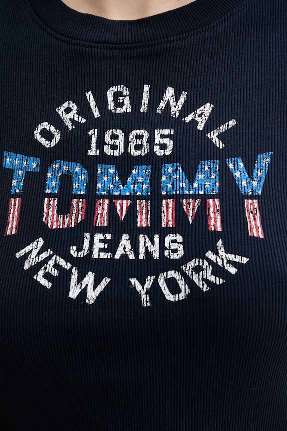 Tričko Tommy Jeans DW0DW21421 tmavomodrá