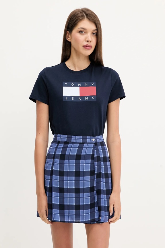 Pamučna majica Tommy Jeans Planet friendly mornarsko plava DW0DW22562
