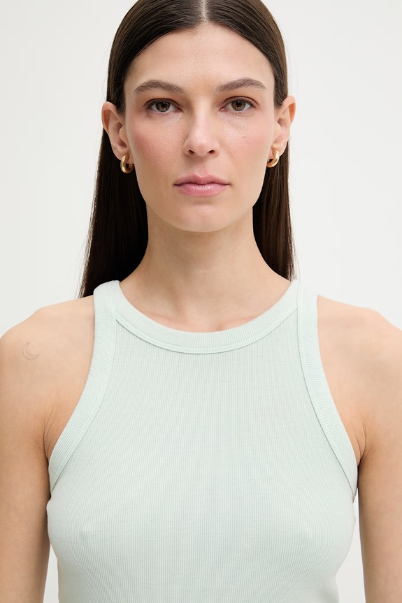 Levi's za žene od pamuka ESSENTIAL RACER zelena A3381