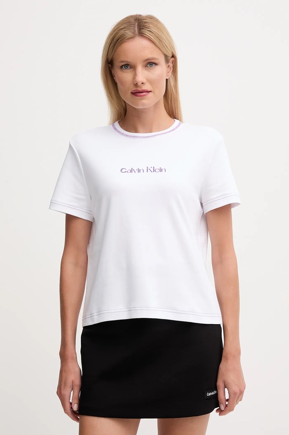 Βαμβακερό μπλουζάκι Calvin Klein Jeans απλικέ λευκό LV047D213G