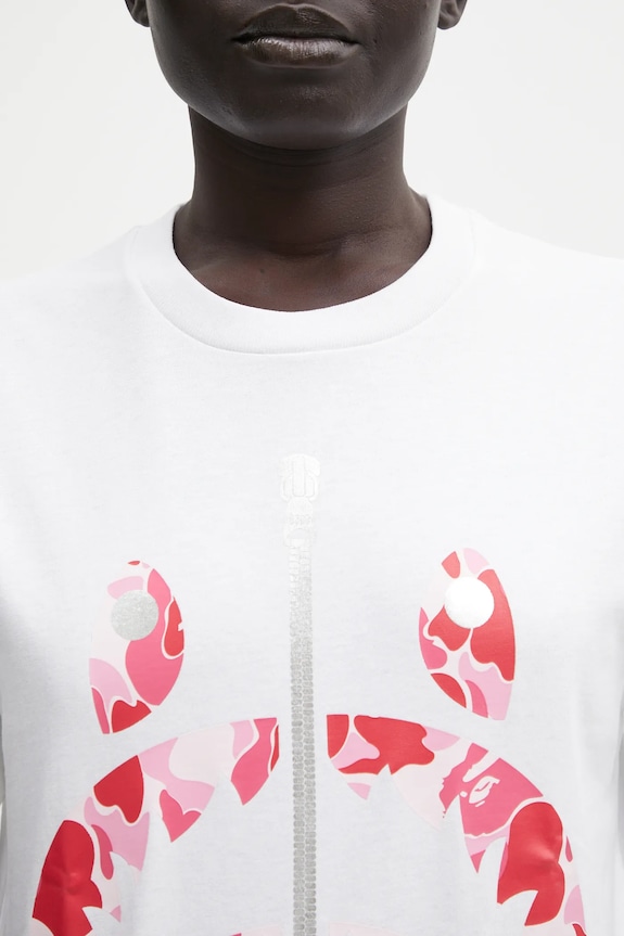 Bavlněné tričko A Bathing Ape ABC Camo Shark bílá 1L30210008