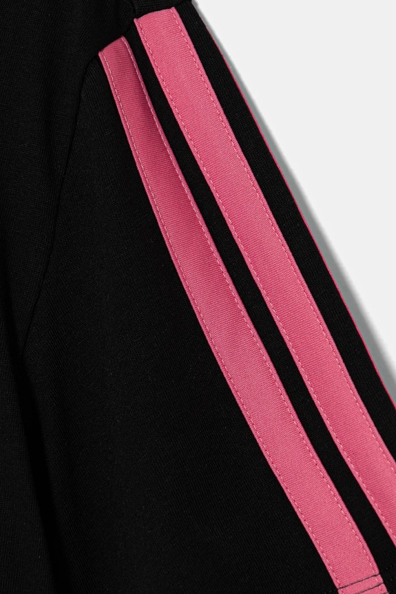 adidas t-shirt bawełniany dziecięcy czarny JW8633