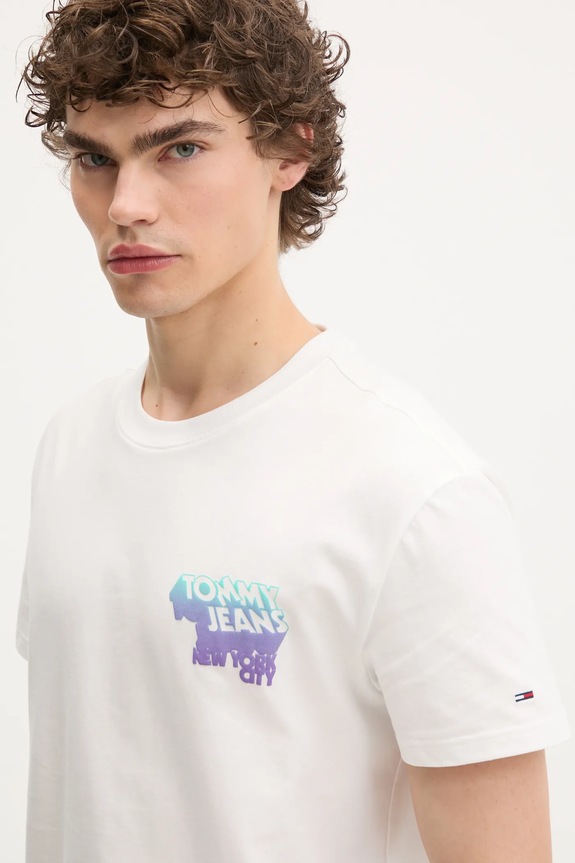Bombažna kratka majica Tommy Jeans bela DM0DM21589