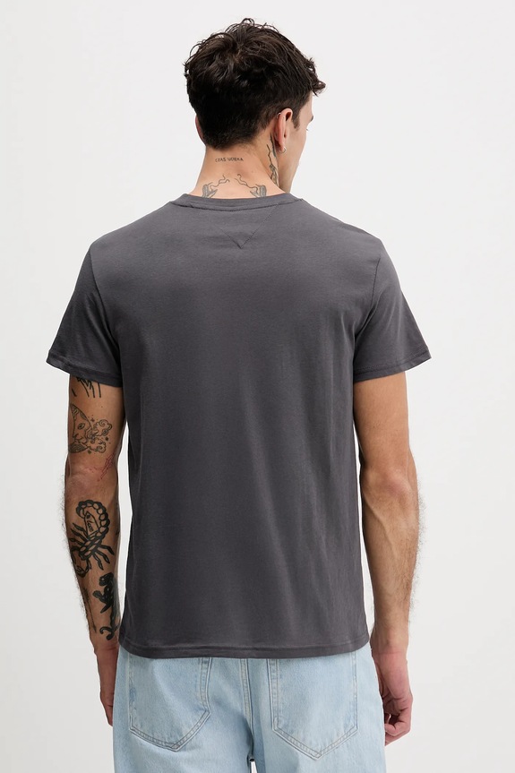 Ρούχα Tommy Jeans T-shirt ανδρικό βαμβακερό DM0DM21780 γκρί