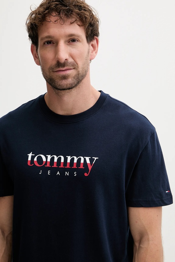 Oblečenie Bavlnené tričko Tommy Jeans DM0DM21978 tmavomodrá