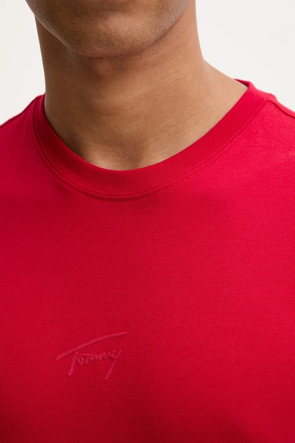 Pamučna majica Tommy Jeans crvena DM0DM22138