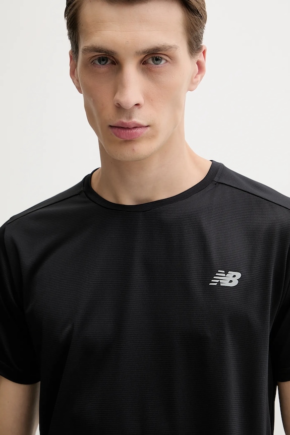 New Balance t-shirt treningowy czarny MT41222BK