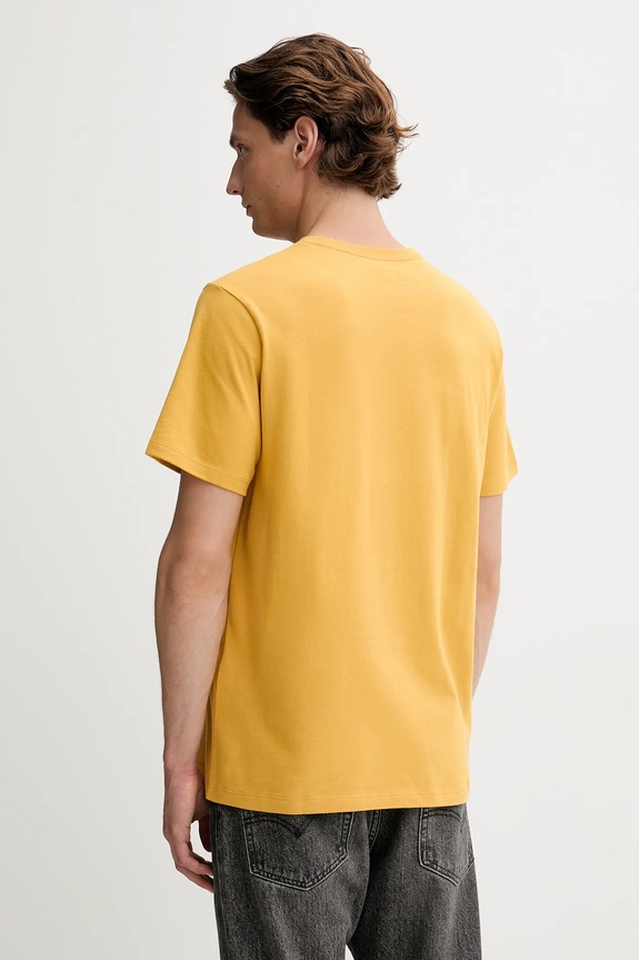 Ruházat Levi's pamut póló 56605.0287 sárga