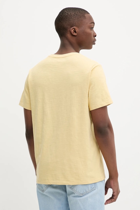 Ruházat Levi's pamut póló 56605.0296 sárga