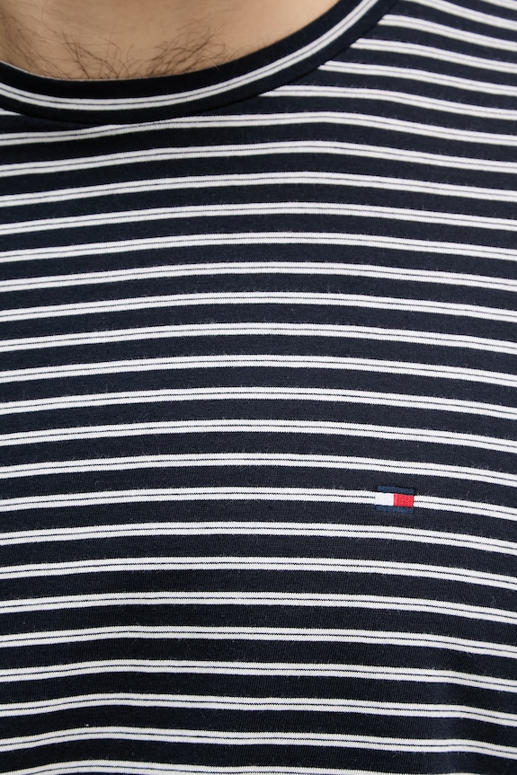 Tommy Hilfiger tričko pánske bavlnené MW0MW40923 tmavomodrá