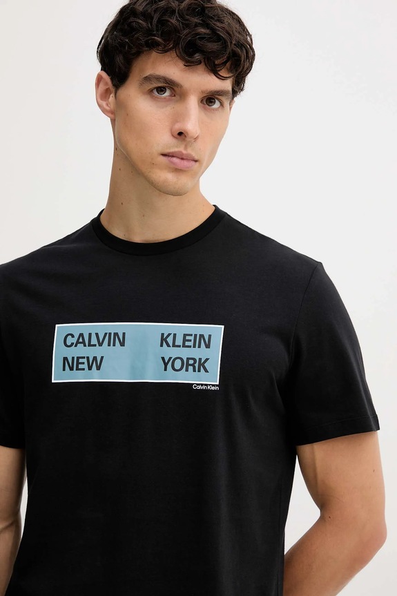 Βαμβακερό μπλουζάκι Calvin Klein Jeans μαύρο LV04RD816G