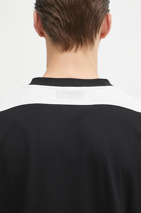 VETEMENTS tricou din bumbac Cut-Up V-Neck UH76TR265BG negru