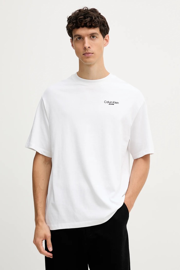 Βαμβακερό μπλουζάκι Calvin Klein Jeans στάμπα λευκό LV04RD825G