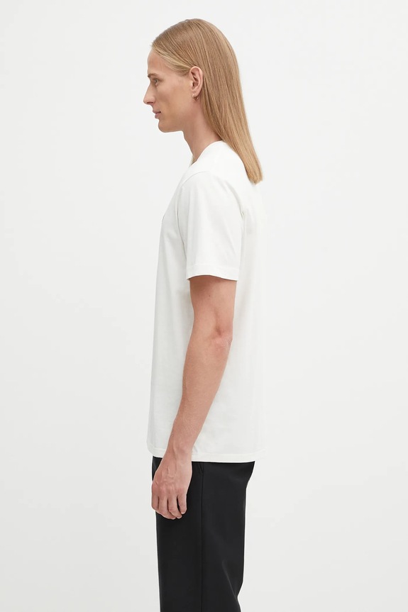 Памучна тениска Fred Perry M1600V бежов SS26