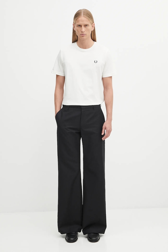 Памучна тениска Fred Perry M1600V бежов