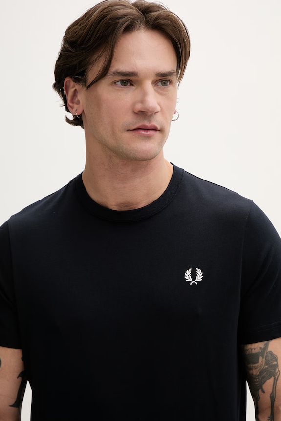 Bavlnené tričko Fred Perry tmavomodrá M1600V
