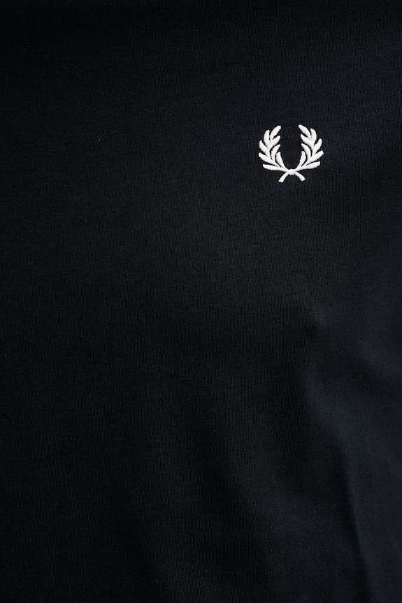 Bavlnené tričko Fred Perry M1600V tmavomodrá