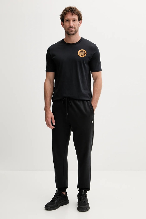 Μπλουζάκι Under Armour 6005612 μαύρο AW25