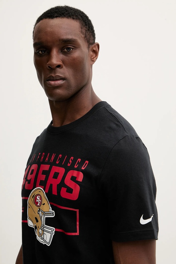 Βαμβακερό μπλουζάκι Nike SS Helmet Essential Tee μαύρο N199.00A.9B.LQC