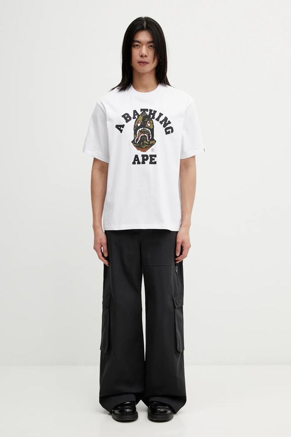 Хлопковая футболка A Bathing Ape 1st Camo Shark Seijin 001TEL801316M белый