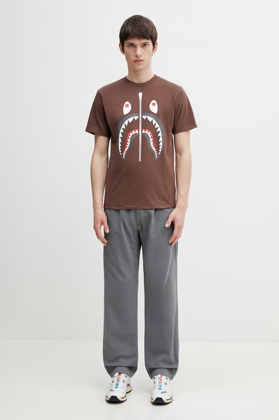 A Bathing Ape t-shirt bawełniany Shark 001TEL801003M brązowy