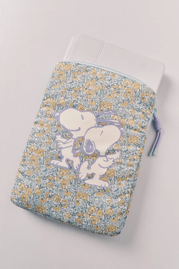 Akcesoria women'secret etui na tablet damskie 1373595 żółty