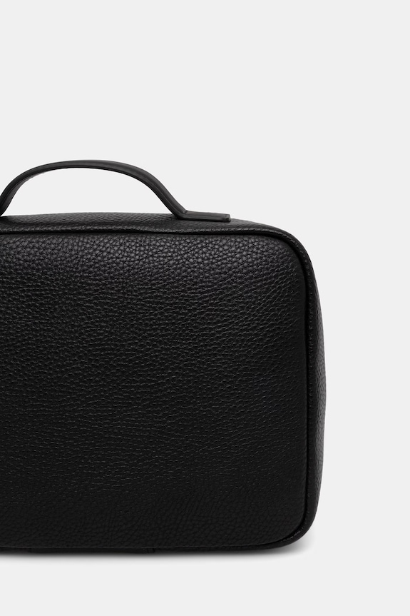 Akcesoria Tommy Hilfiger kosmetyczka męska z imitacji skóry AM0AM14550 czarny