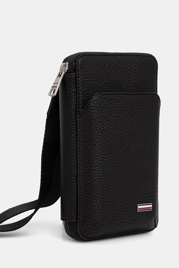 Tommy Hilfiger puzdro pánske z imitácie kože AM0AM14499 čierna AW26