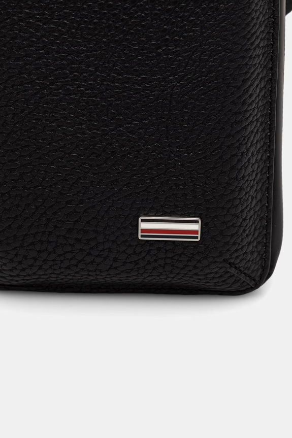 Tommy Hilfiger puzdro pánske z imitácie kože AM0AM14499 čierna