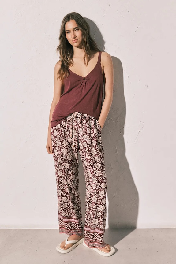 Oblačila women'secret zgornji del pižame – top ženski z viskozo 3273315 bordo