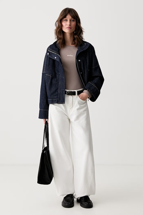 Guess Jeans лонгслив для женщин из хлопка с эластаном W6YP14.K3821 бежевый AW26