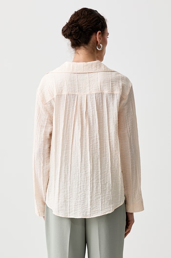 Oblečenie Calvin Klein blúzka dámska s viskózou LV044G117G béžová