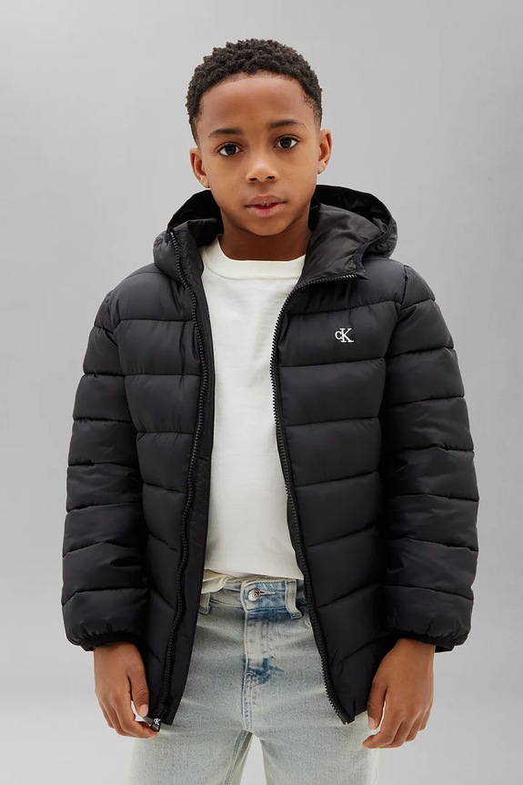 Calvin Klein Jeans prošívaná bunda dětská černá LVCKTJM15B.104.122.9BY2