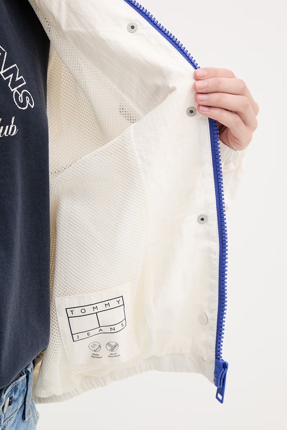 Tommy Jeans prechodná bunda dámska DW0DW22915
