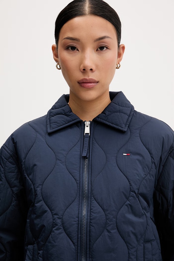 Tommy Jeans μεταβατικό μπουφάν γυναικείο σκούρο μπλε DW0DW22909