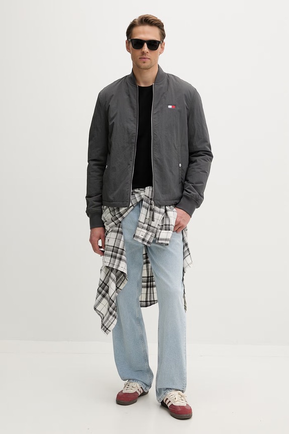 Tommy Jeans bomberka męska DM0DM22845 szary AW26