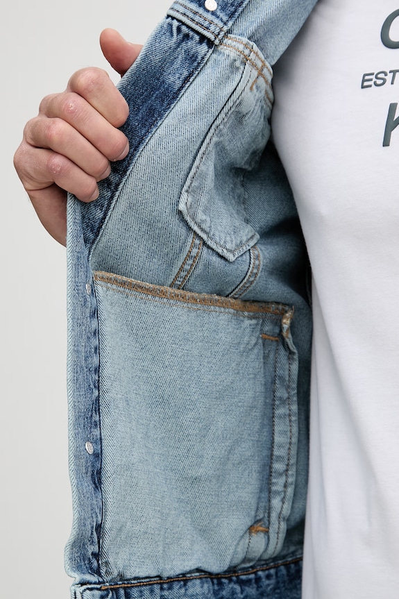 Calvin Klein Jeans дънково яке мъжко от деним LV04RF957G