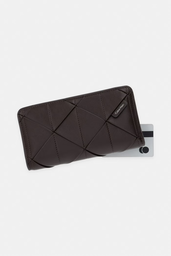 Calvin Klein portfel damski z imitacji skóry brązowy LV04F1221G
