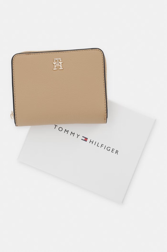Tommy Hilfiger portfel damski z imitacji skóry AW0AW18758 beżowy
