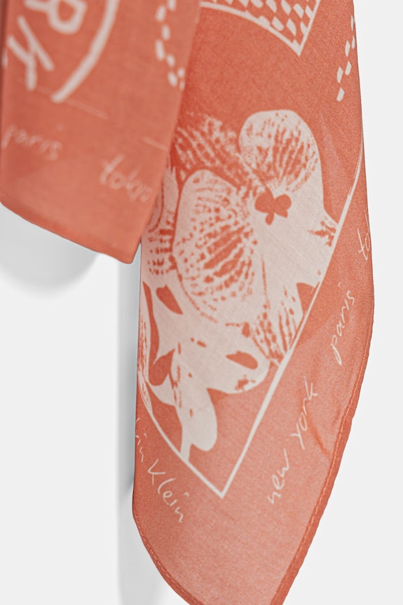 Calvin Klein apaszka damska z modalu LV04F9029G pomarańczowy AW26