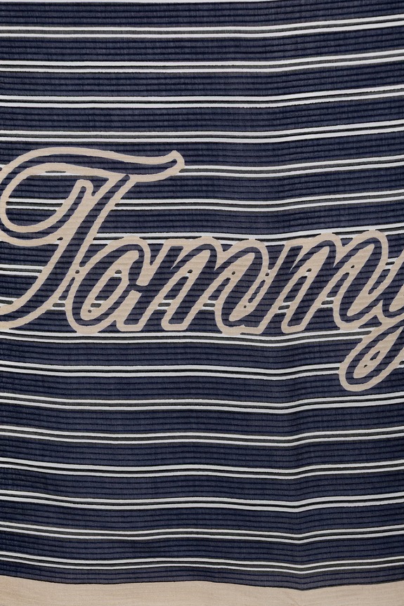 Tommy Hilfiger szal damski AW0AW18869 granatowy AW26
