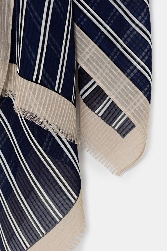 Akcesoria Tommy Hilfiger szal damski AW0AW18869 granatowy