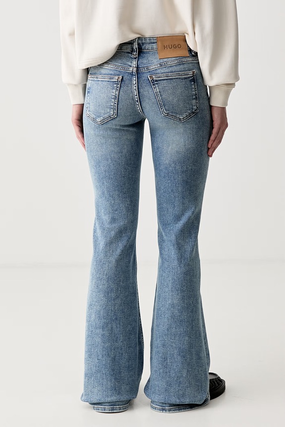 Odzież HUGO Blue jeansy flare damskie Gelissa_1_B 50568888 niebieski