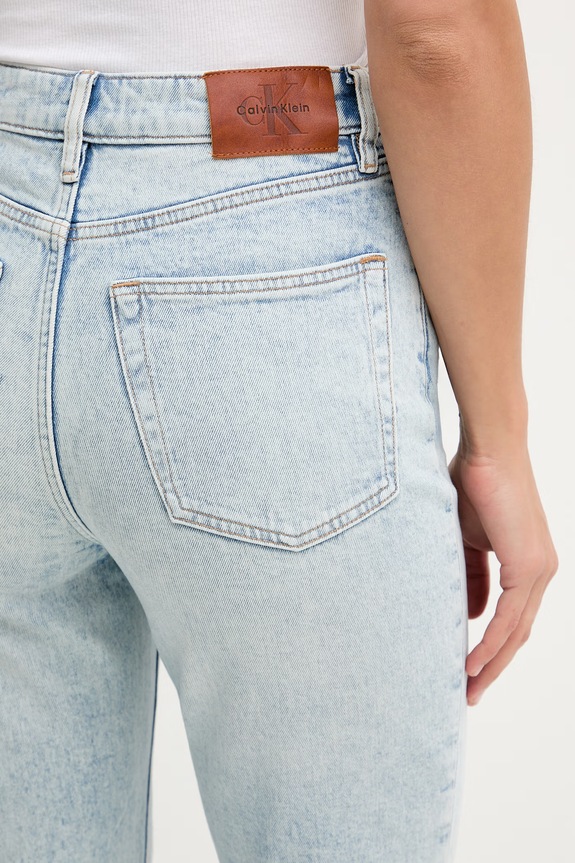 Calvin Klein Jeans дънки mom fit дамски син LV047G793G