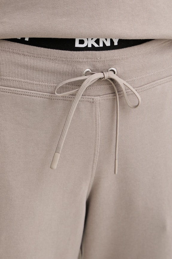 Odzież DKNY spodnie dresowe damskie z bawełną DP6P3857 beżowy