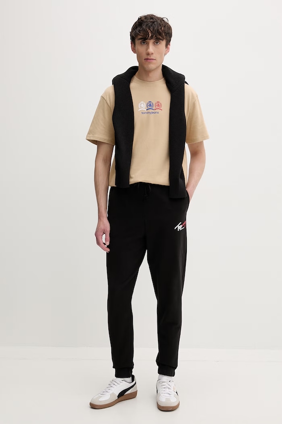 Tommy Jeans spodnie dresowe męskie bawełniane DM0DM23903 czarny AW26