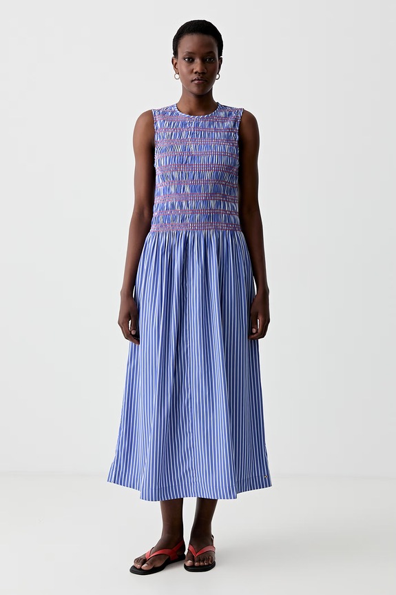 Tommy Hilfiger šaty s rozšíreným strihom bavlnené modrá WW0WW49883
