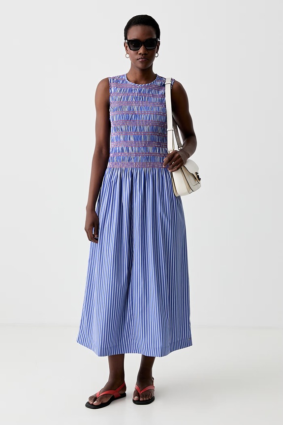 Tommy Hilfiger šaty s rozšíreným strihom bavlnené WW0WW49883 modrá AW26